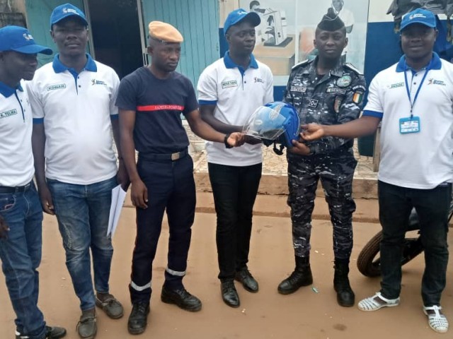 DAOUKRO : SENSIBILISATION SUR LE PORT DU CASQUE ET LE RESPECT DU CODE DE LA ROUTE