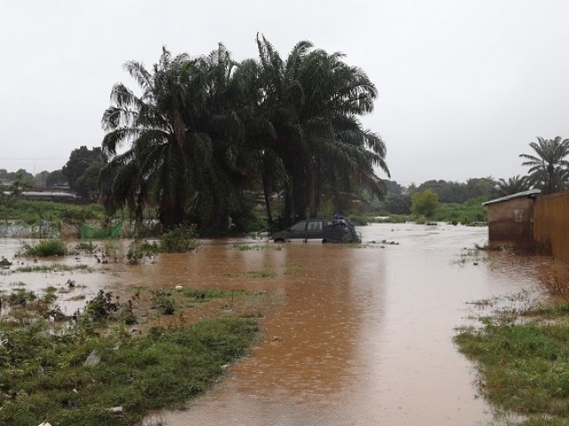 BOUDOUKOU : LES AUDITEURS DE LA RADIO ZANZAN SENSIBILISES SUR LES RISQUES D’INONDATION
