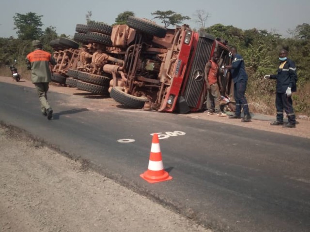 ACCIDENT DE LA CIRCULATION A DUEKOUE: UN DRAME EVITE DE JUSTESSE A BAOUBLY