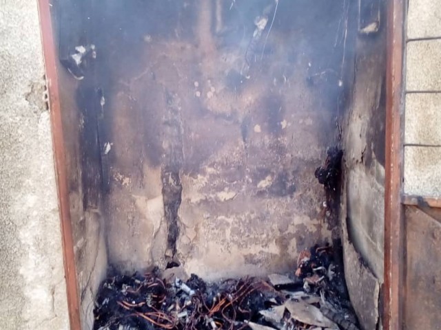 MANKONO : LES POMPIERS CIVILS SENSIBILISENT APRES L’EXTINCTION D’UN FEU DE NICHE ÉLECTRIQUE