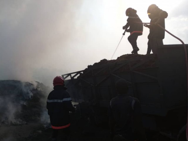DES RESTAURANTS ET UNE USINE DE GRAINE DE PALME PARTENT EN FEU A GUIBEROUA ET DIVO