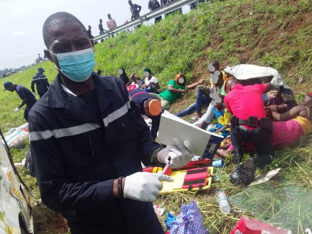 UNE SORTIE DE ROUTE D’UN MINI CAR FAIT 28 VICTIMES A TOUMODI