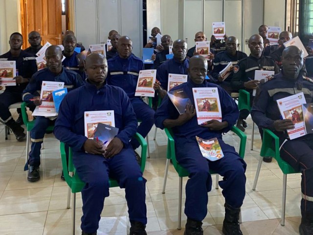 DOROPO : LANCEMENT DE LA FORMATION DE 26 CHEFS D'ÉQUIPE DE POMPIERS CIVILS