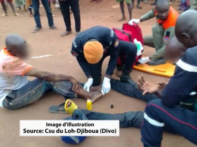 DIMBOKRO: UNE COLLISION ENTRE UN TRICYCLE ET UNE MOTO FAIT 5 VICTIMES