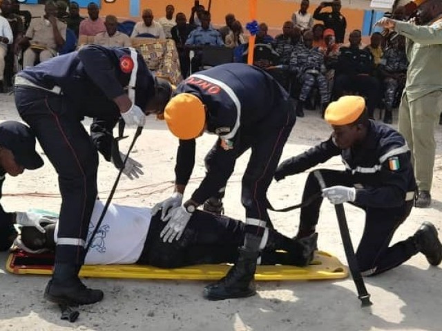 LES POMPIERS CIVILS DU GUEMON CELEBRES A DUEKOUE