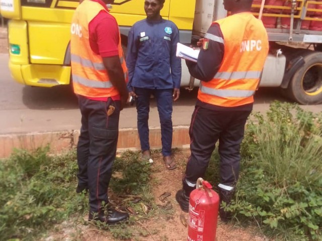 GUIGLO : SECURITE INCENDIE ET TRANSPORT DE MARCHANDIDES DANGEREUSES AU MENU DE LA SENSIBILSISATION 