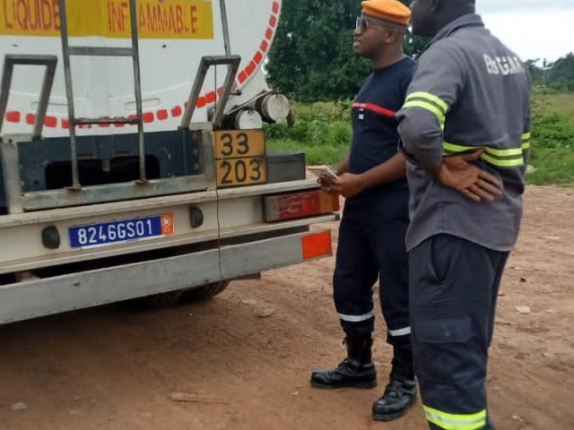DALOA : 05 CONDUCTEURS SENSIBILISES SUR LE TRANSPORT DE MARCHANDISES DANGEREUSES 