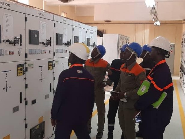 TONKPI : LES POMPIERS CIVILS FONT UNE VISITE D’OBSERVATION DANS LE POSTE ELECTRIQUE HAUTE TENSION DE KOGUOIN A MAN
