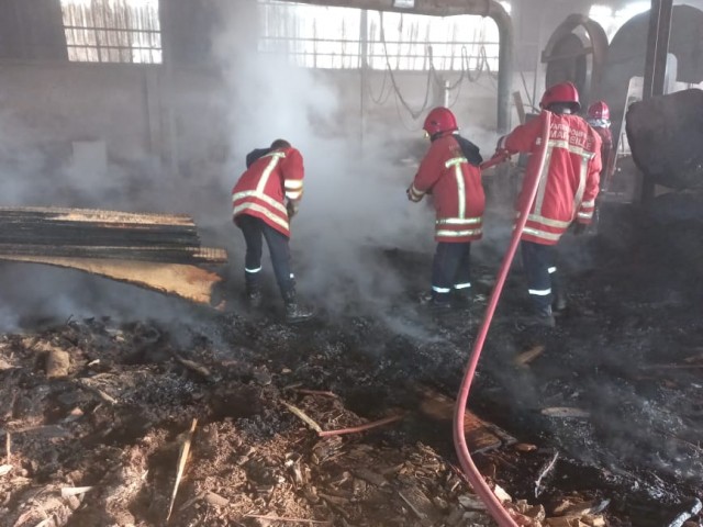 ABENGOUROU : DES INCENDIES SE DECLARENT SIMULTANEMENT DANS DEUX SCIERIES