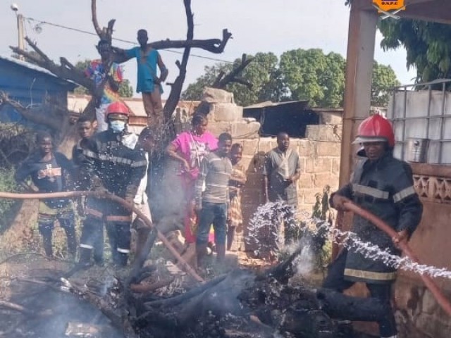 FERKE : LES POMPIERS CIVILS DU TCHOLOGO ENGAGES SUR DEUX INCENDIES