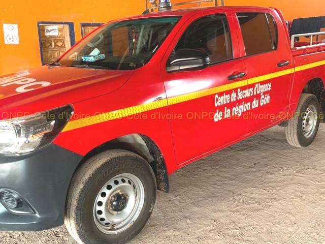 GAGNOA : LES POMPIERS CIVILS SENSIBILISENT SUR LES RISQUES D’INCENDIE APRES L’EXTINCTION D’UN FEU D’UN APPARTEMENT