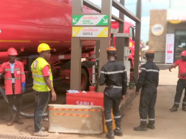 DIMBOKRO /SECURITE-INCENDIE : 04 STATIONS SERVICES VISITES PAR LES POMPERS CIVILS