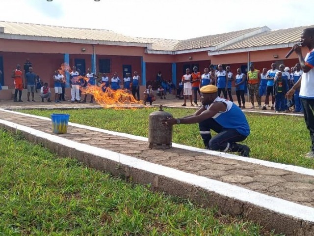 BONDOUKOU : SPORT DE COHESION ET SENSIBILISATION POUR LES POMPIERS CIVILS DU GONTOUGO
