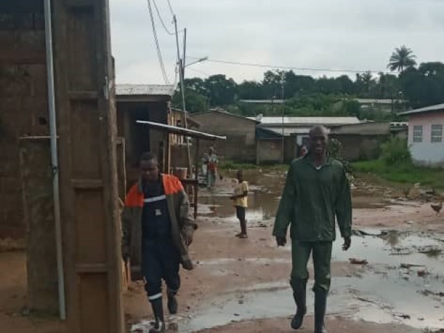 INONDATIONS : LES POMPIERS CIVILS DE L’AGNEBY-TIASSA VISITENT LES SITES A RISQUE