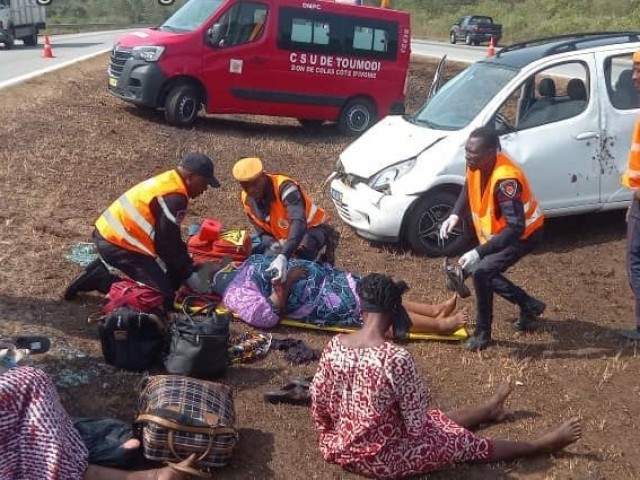TOUMODI : DEUX SORTIES DE ROUTE DE VEHICULES PERSONNELS FONT 10 VICTIMES
