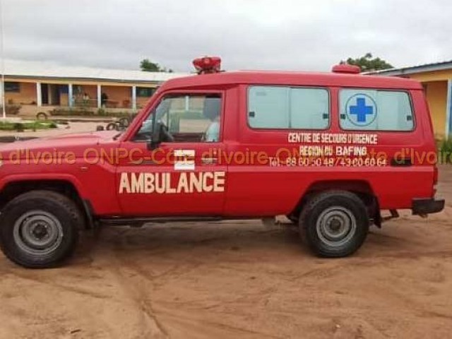 TOUBA/SENSIBILISATION : LES POMPIERS CIVILS SE RENDENT A LA STATION SHELL