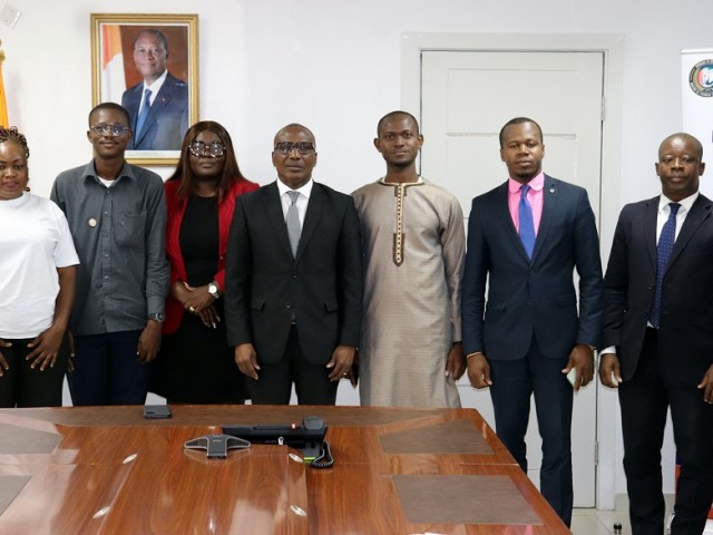 L’ASSEMBLEE NATIONALE DES JEUNES DE CÔTE D’IVOIRE REÇUE PAR LE DG DE L’ONPC