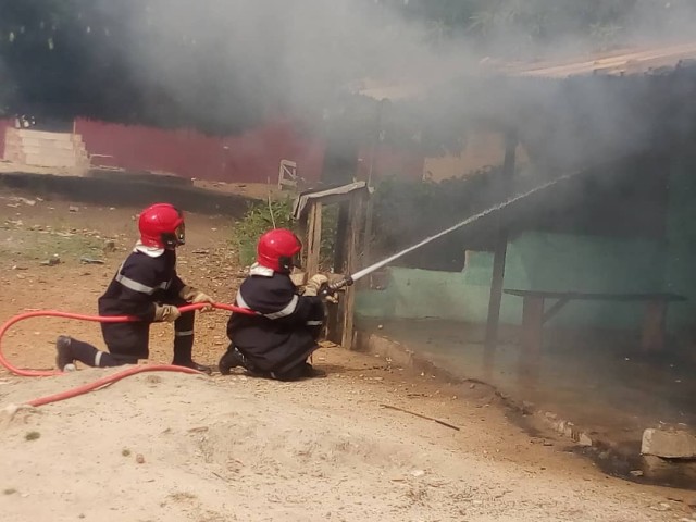 MANKONO : UN JEUNE GARCON ECHAPPE A LA MORT DANS L’INCENDIE D’UNE BOUTIQUE