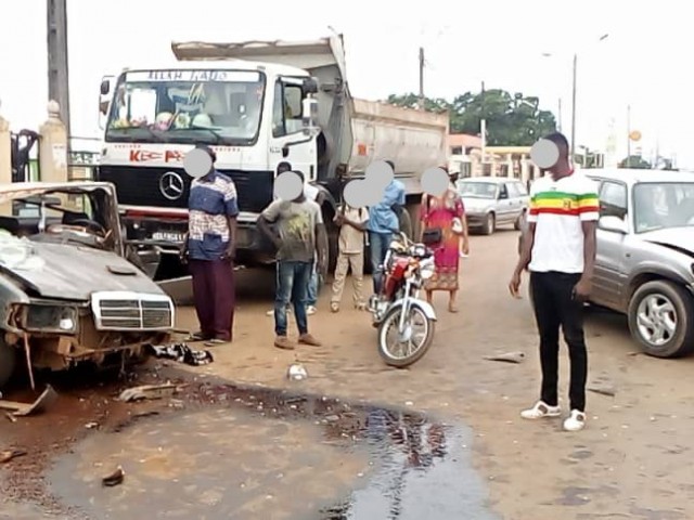 DABOU : 7 VICTIMES DANS UNE COLLISION ENTRE DEUX VEHICULES EN PLEINE VILLE